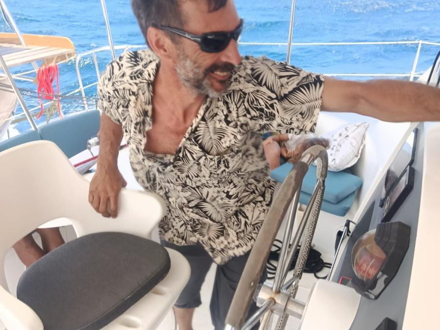  CAPEOLE YACHTING COMPANY