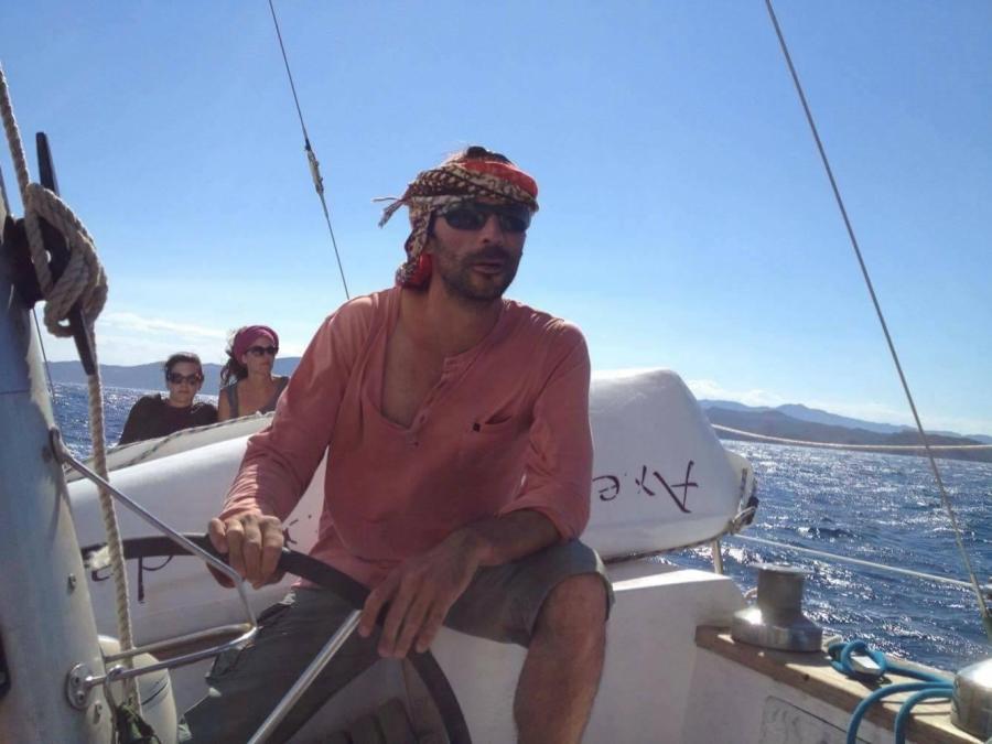  CAPEOLE YACHTING COMPANY
