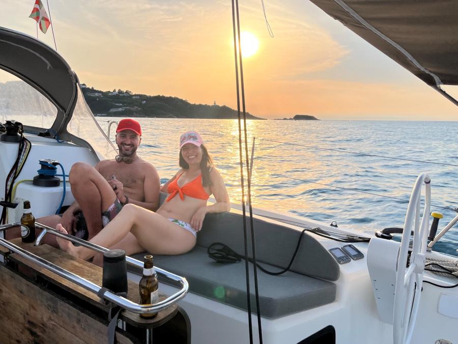  CAPEOLE YACHTING COMPANY